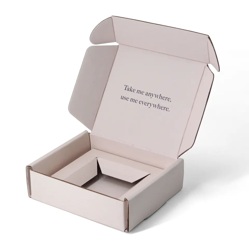 Boîte d'emballage cadeau en carton ondulé personnalisé Boîte en papier kraft avec logo personnalisé